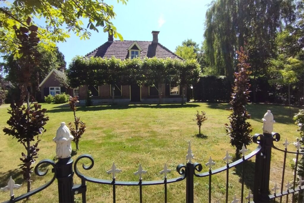 Houtweg 2