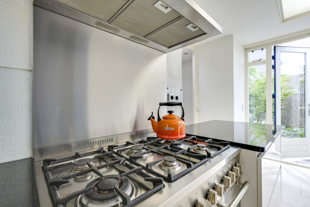 Aartsbisschop Romerostraat 592