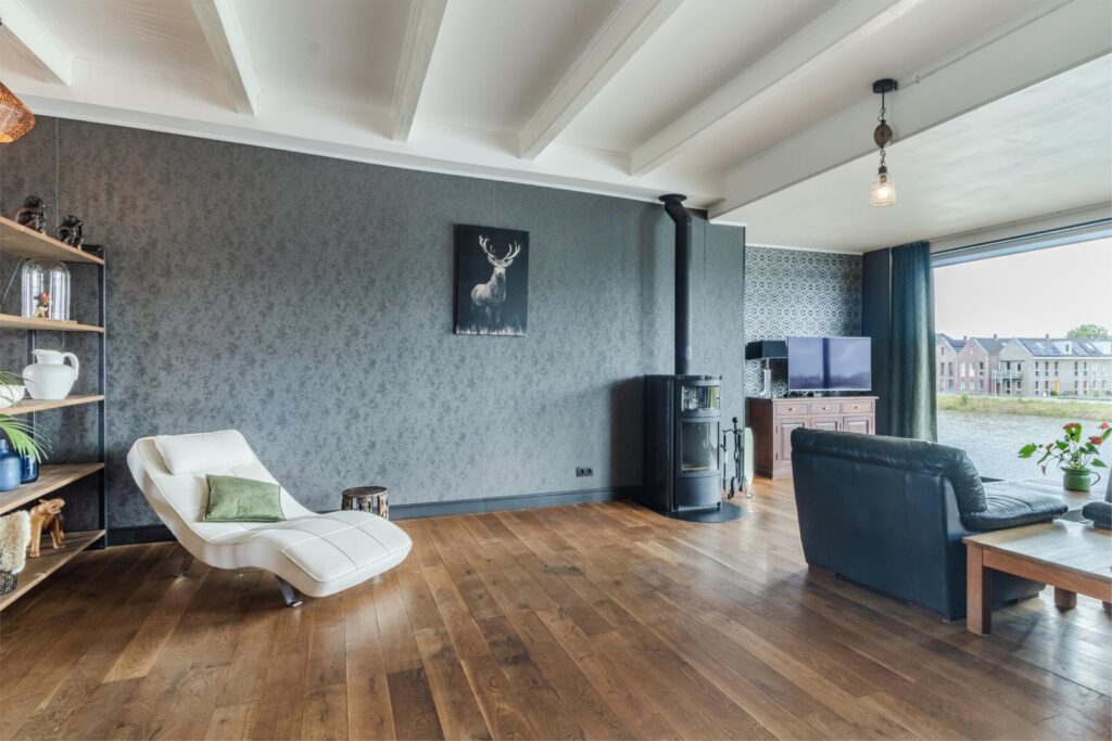 Dorpsstraat 6