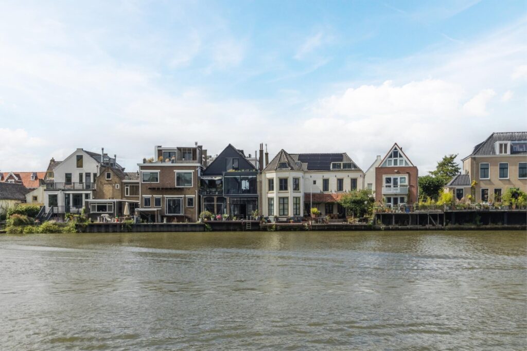 Dorpsstraat 6