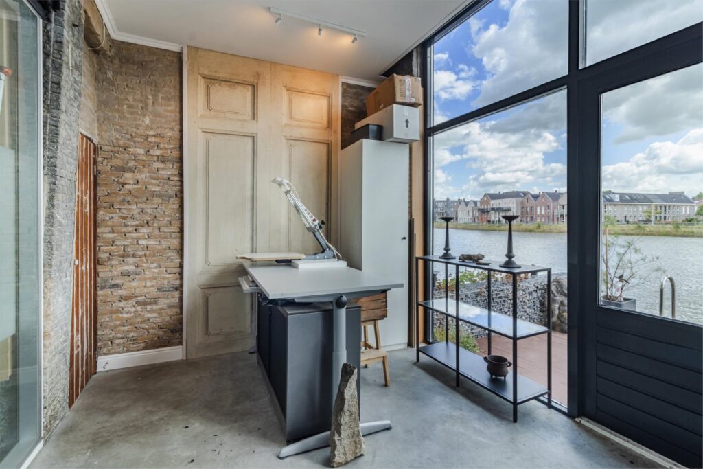 Dorpsstraat 6