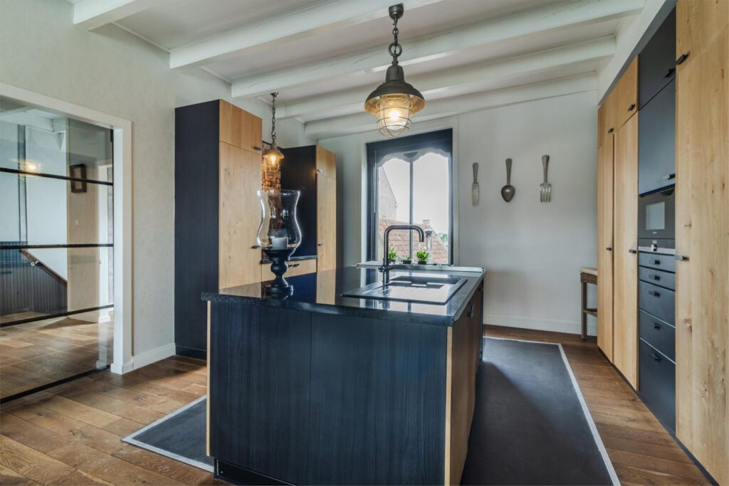 Dorpsstraat 6
