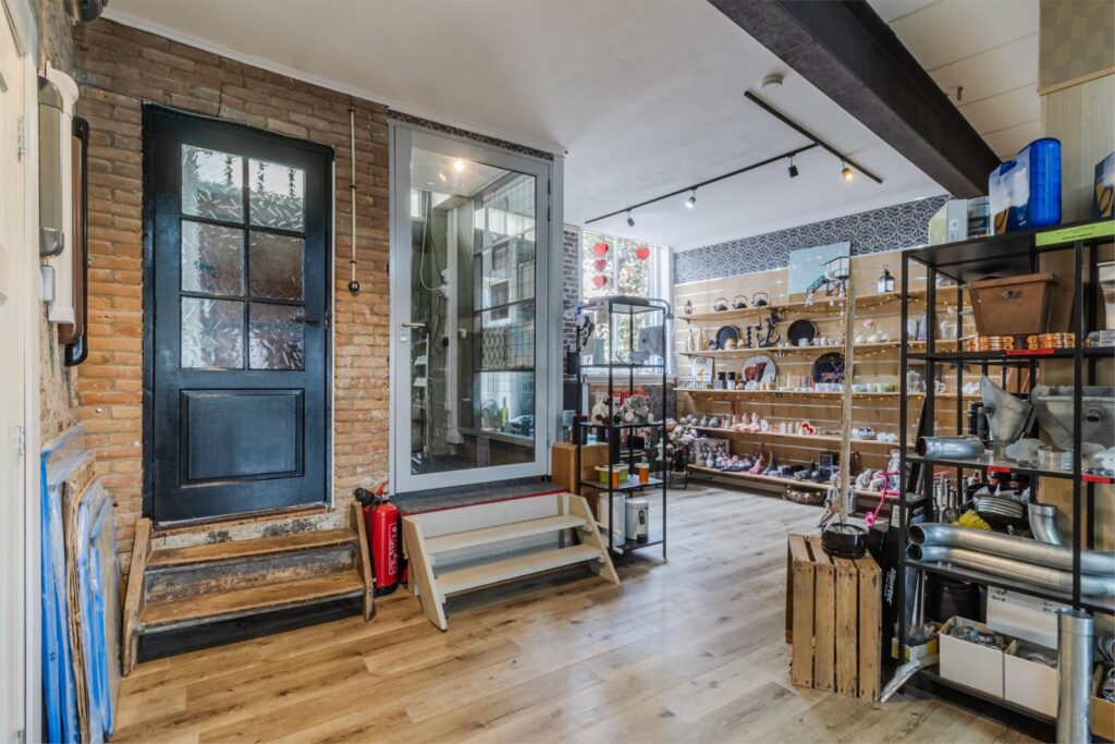 Dorpsstraat 6