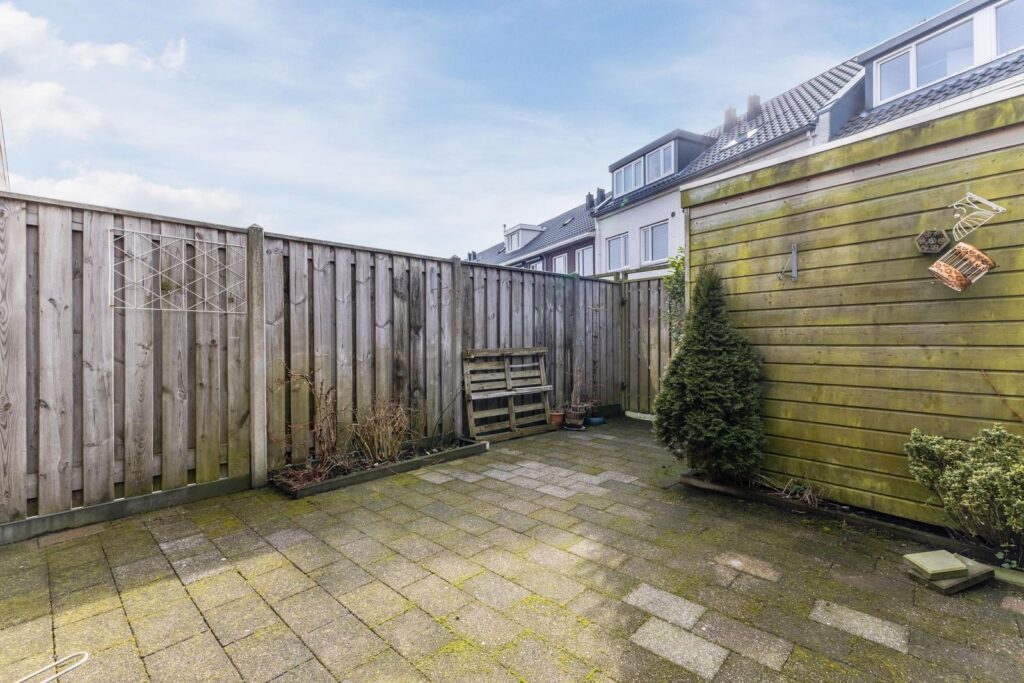 Burgemeester van Roosmalenstraat 6