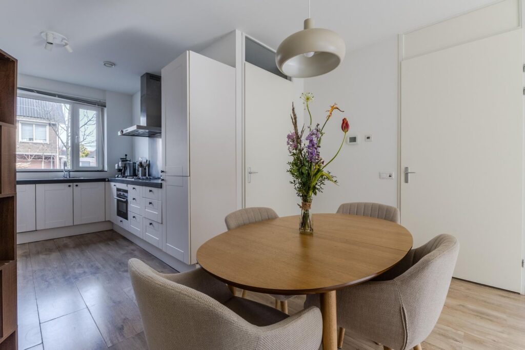 Burgemeester van Roosmalenstraat 6