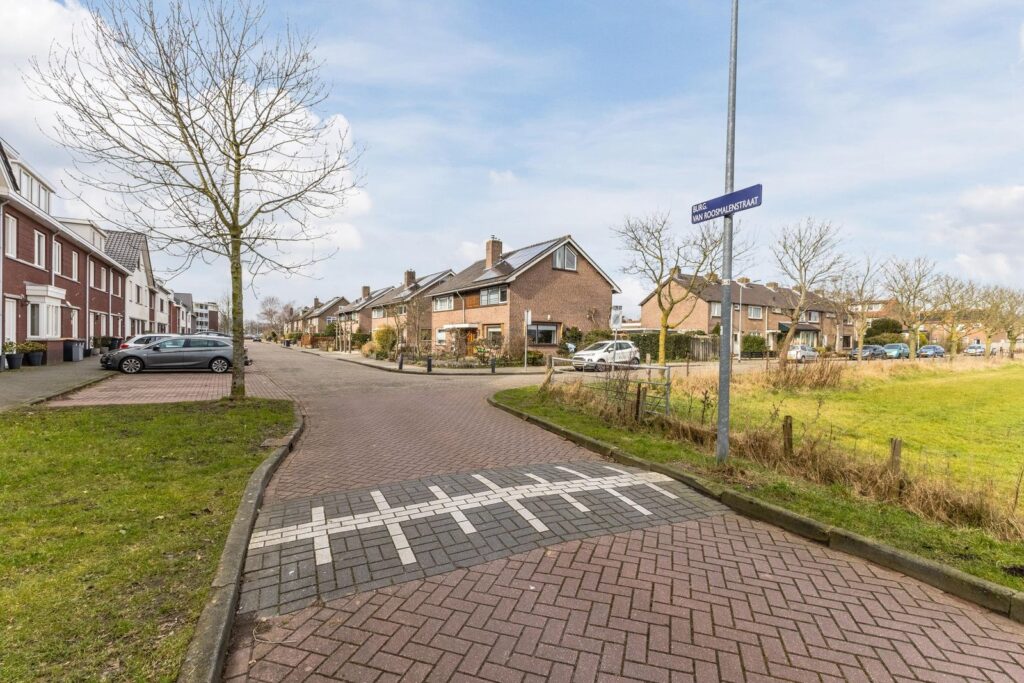 Burgemeester van Roosmalenstraat 6