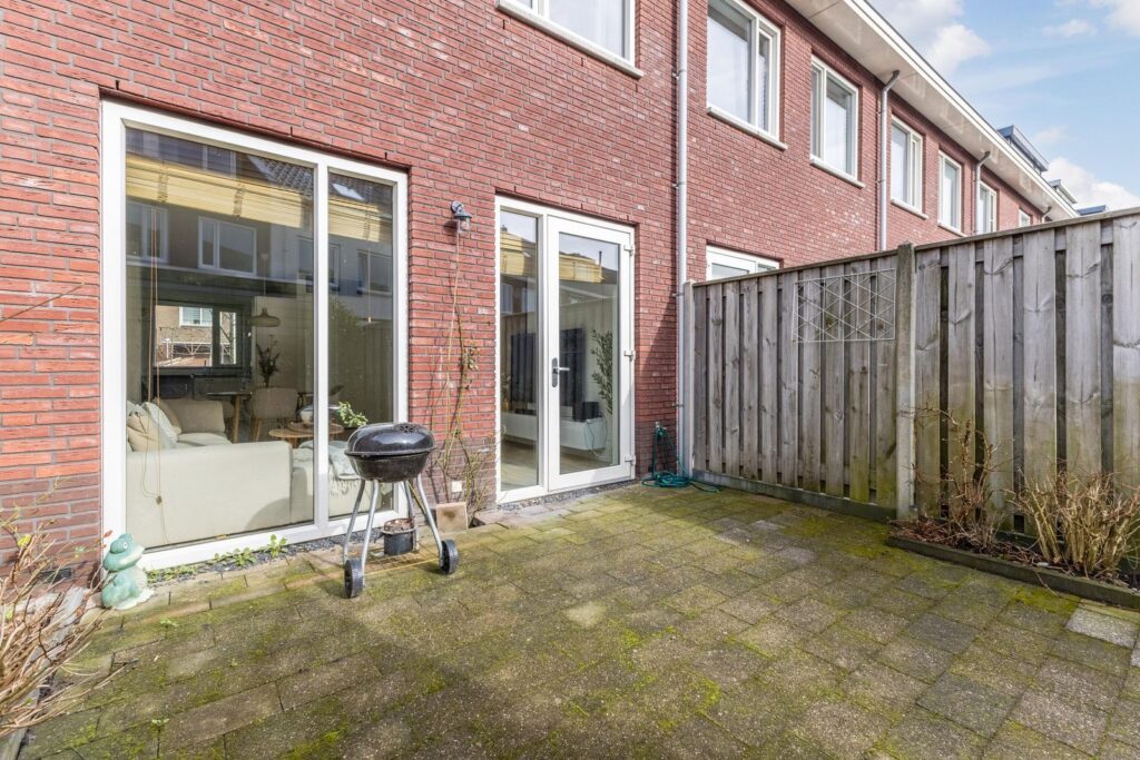 Burgemeester van Roosmalenstraat 6