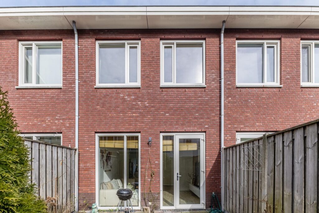 Burgemeester van Roosmalenstraat 6