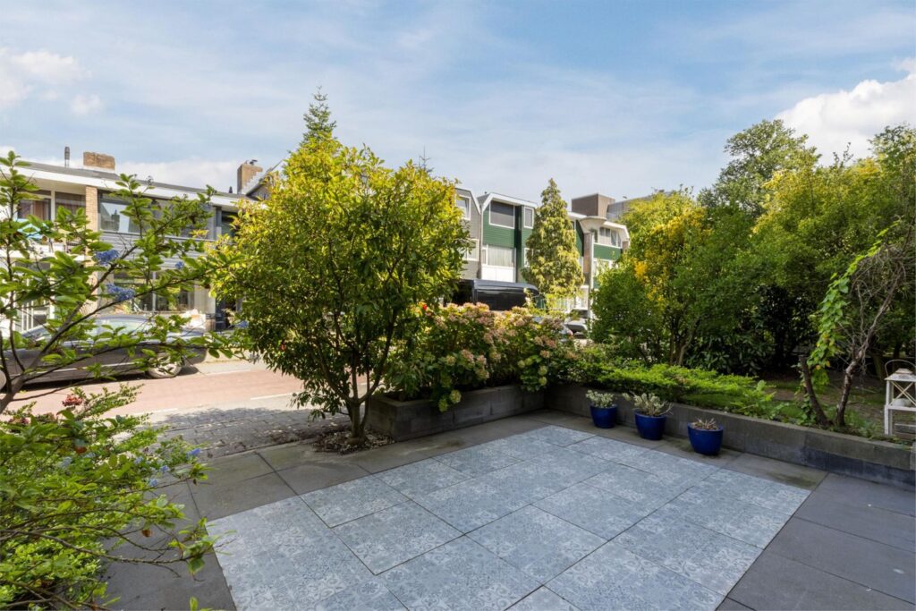 Maarten Lutherweg 280