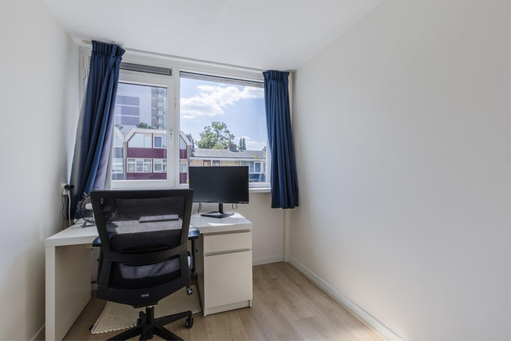 Maarten Lutherweg 280