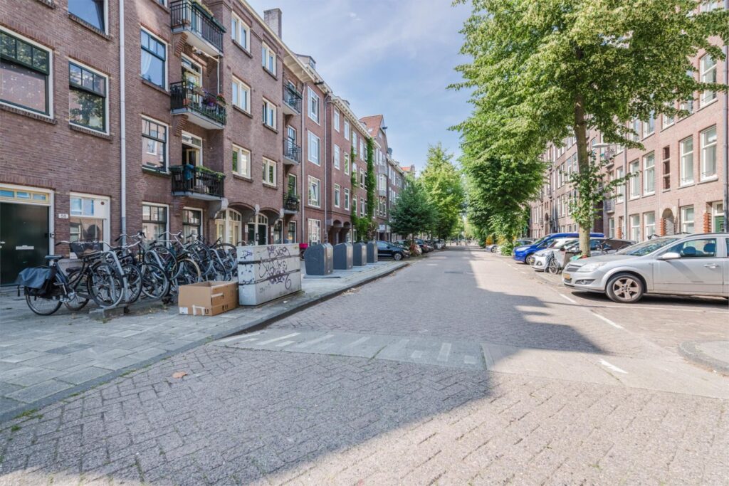 Laing's Nekstraat 38H