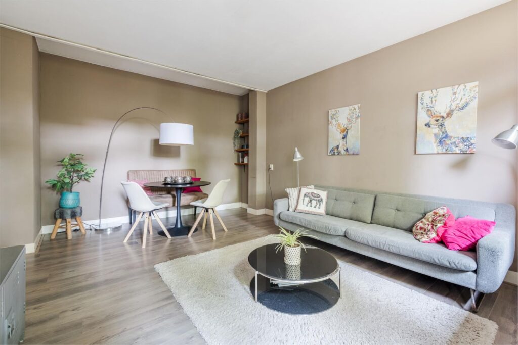 Laing's Nekstraat 38H