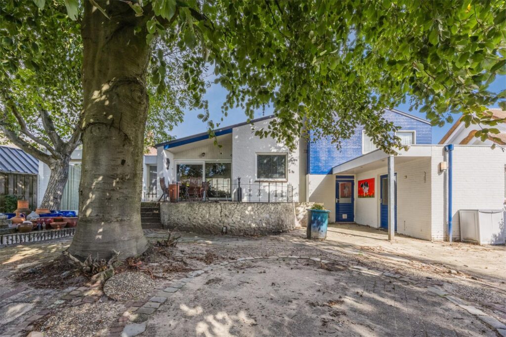 Dokter Verbeecklaan 2