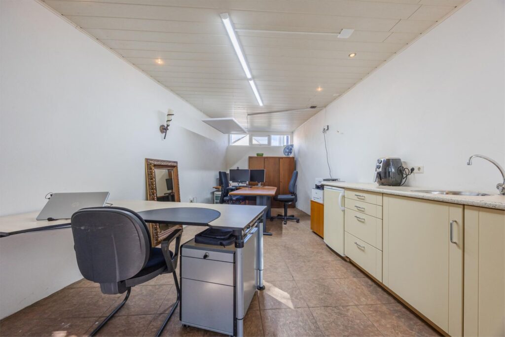 Dokter Verbeecklaan 2