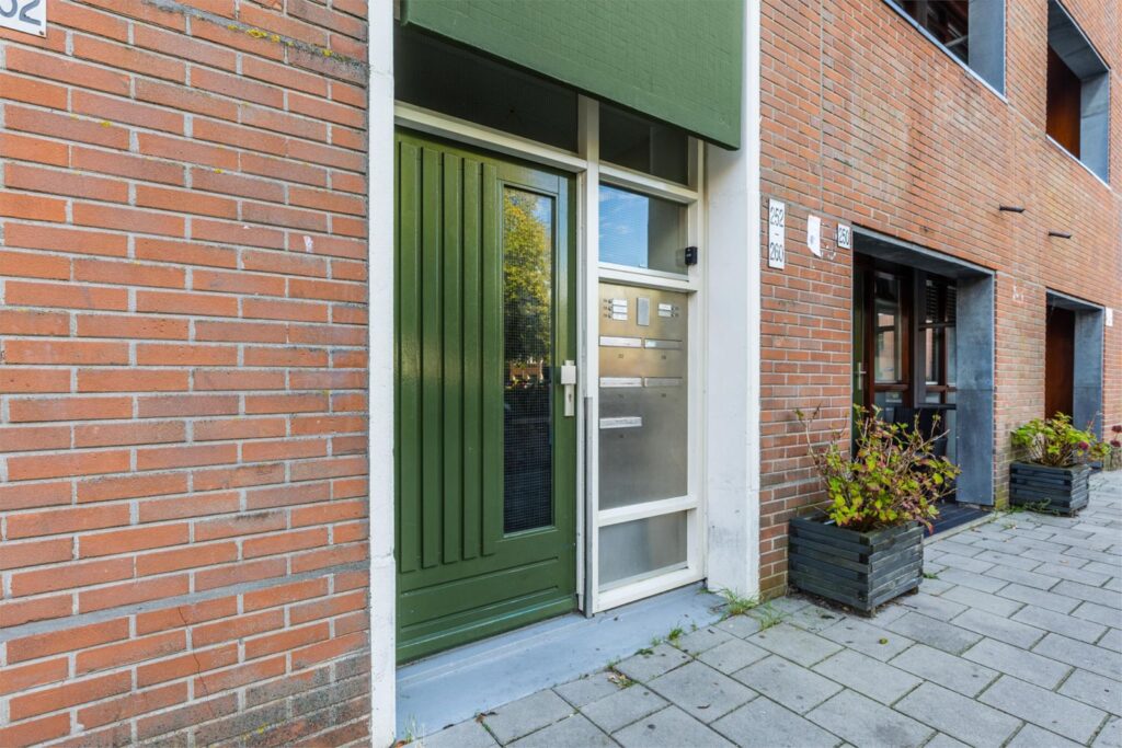Botterstraat 256