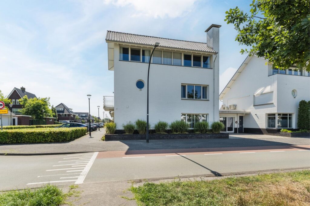Vroomshoopstraat 7