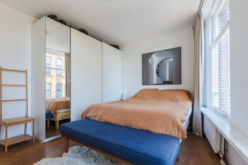 Tolstraat 1252