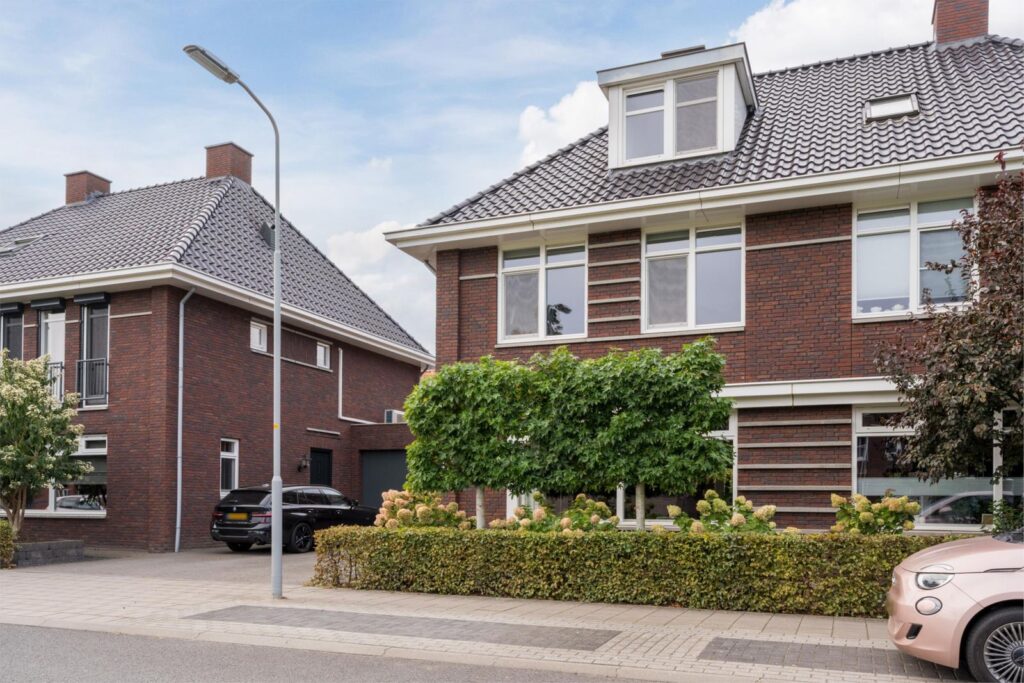 G J Brenkmanlaan 12