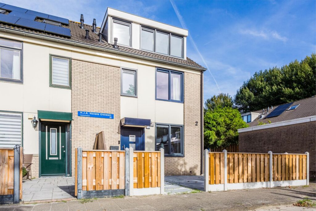 H.J.A. Hovens Grevestraat 2