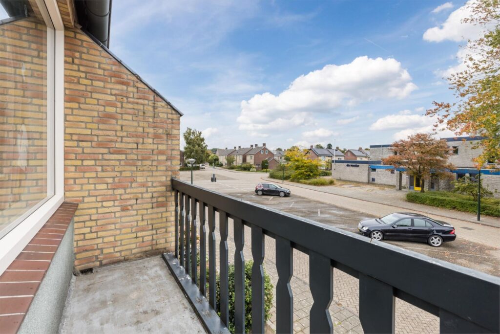 Bachplein 8