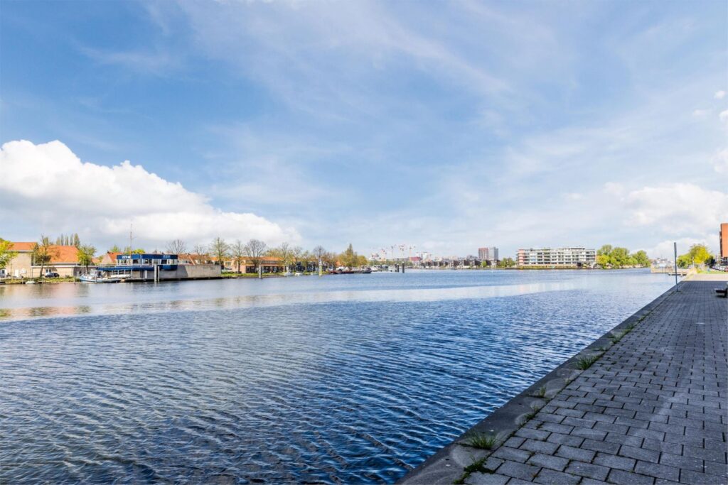 Conradwerf 185