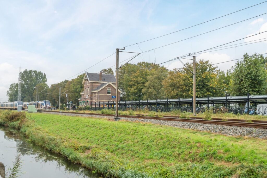 Dorpsstraat 146