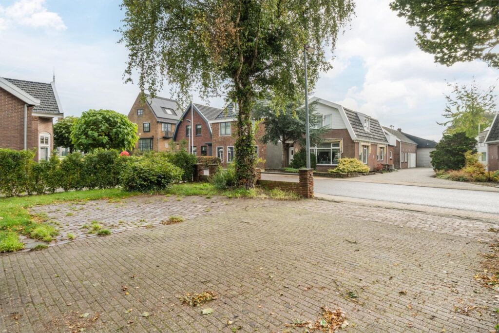 Dorpsstraat 146
