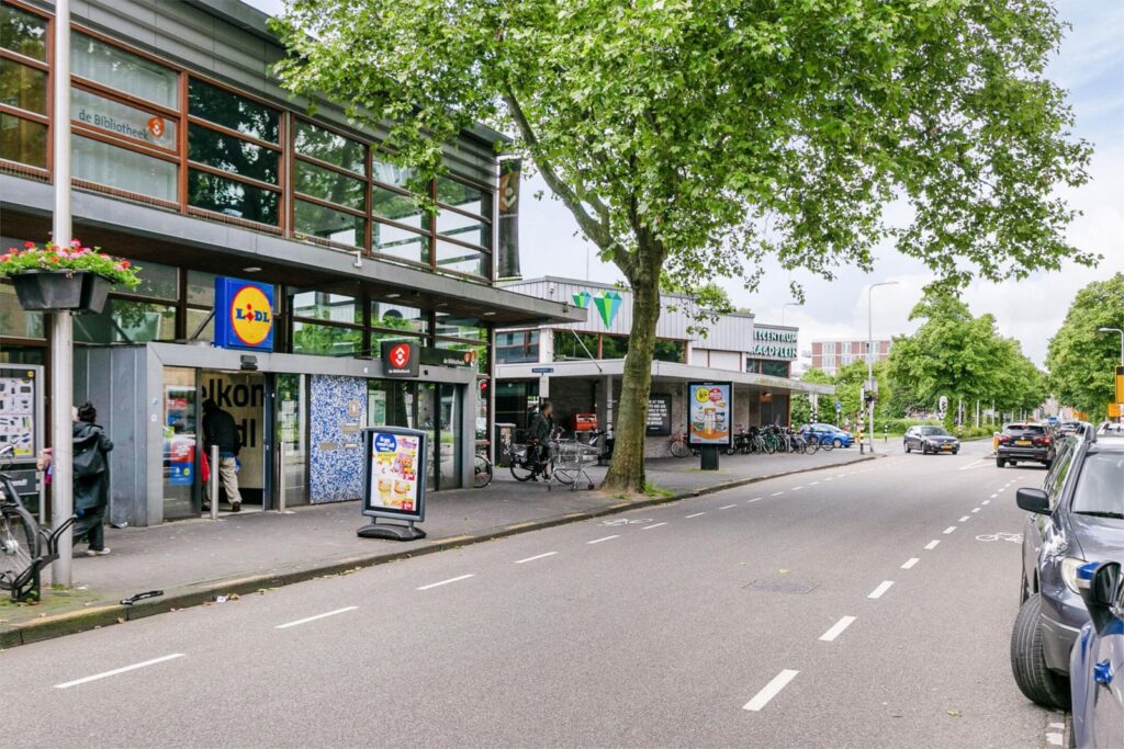 Detmoldstraat 1