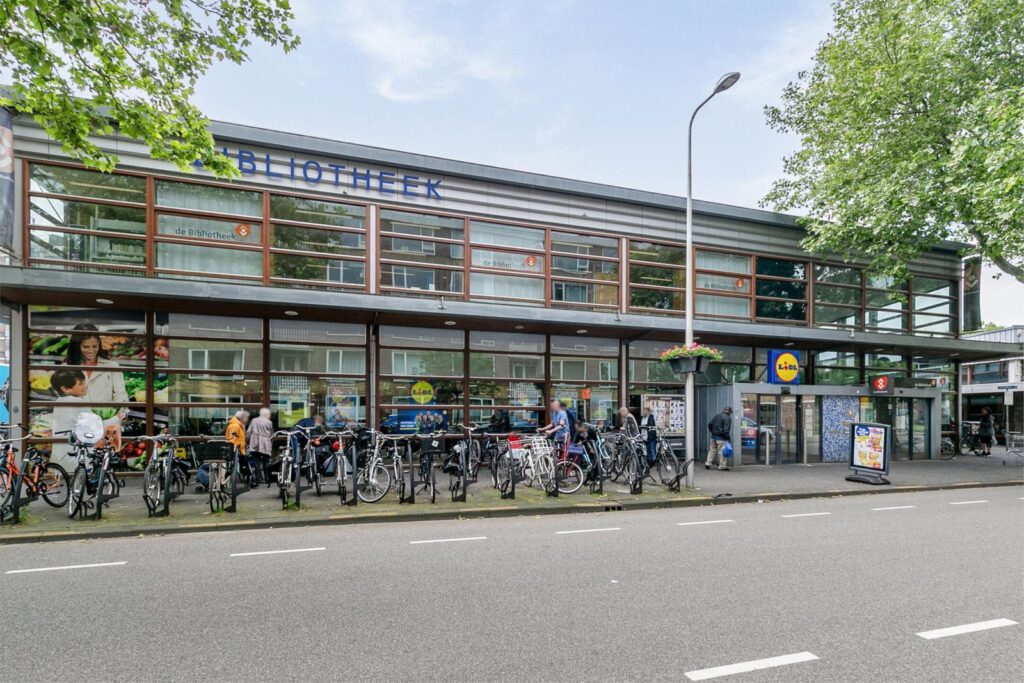 Detmoldstraat 1