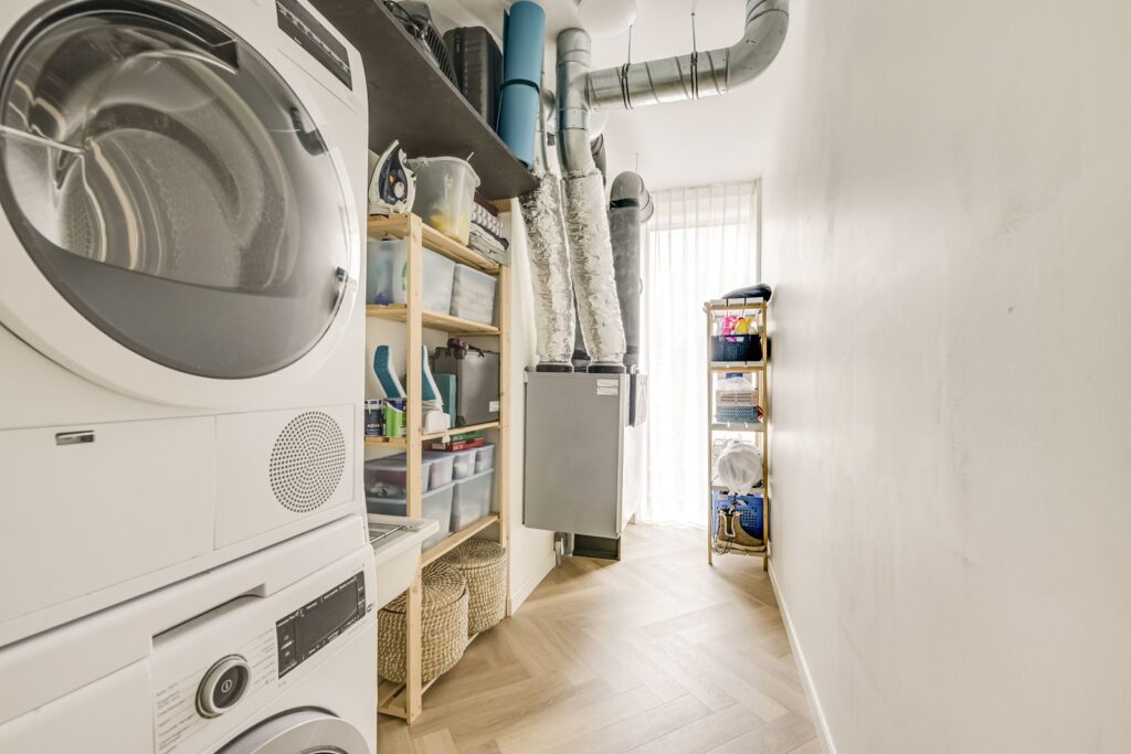 F.C. Dondersstraat 145