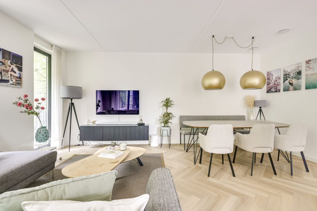 F.C. Dondersstraat 145