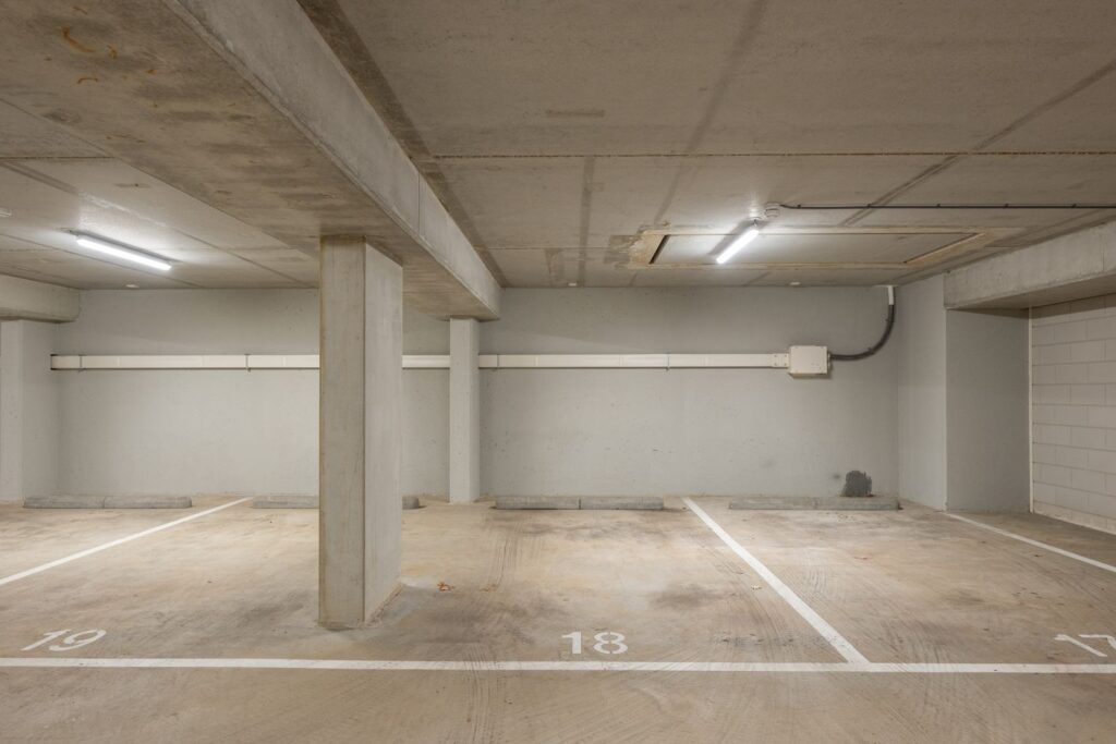 F.C. Dondersstraat 145