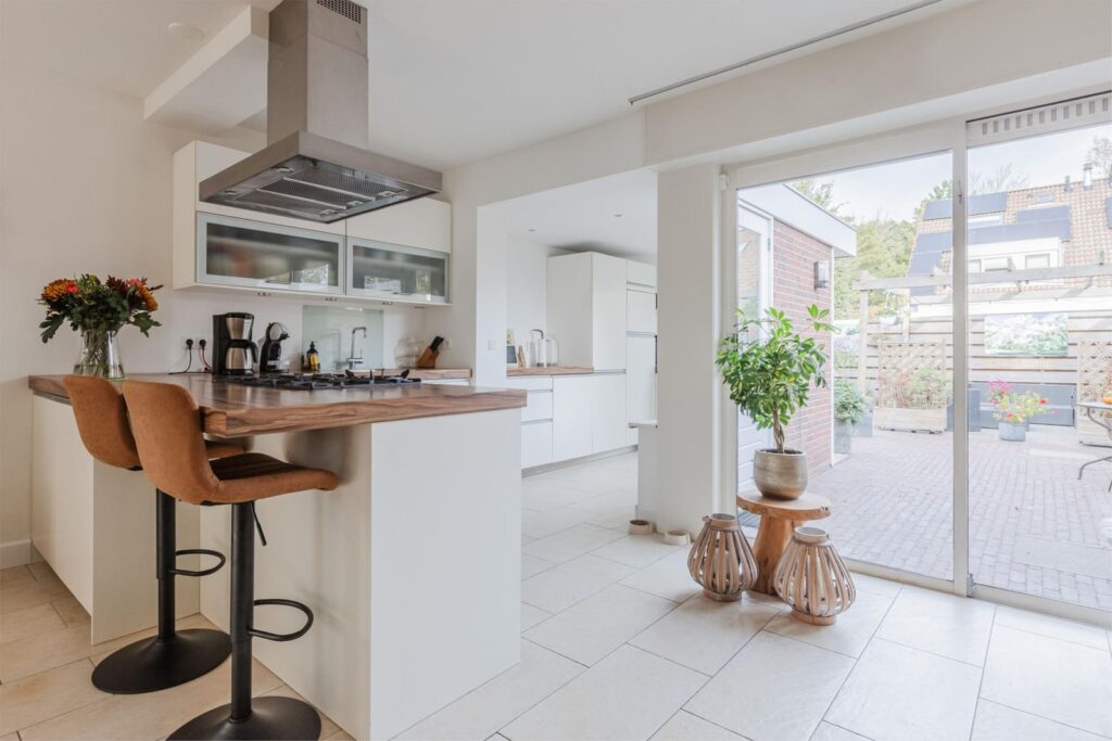 Titus Brandsmastraat 12