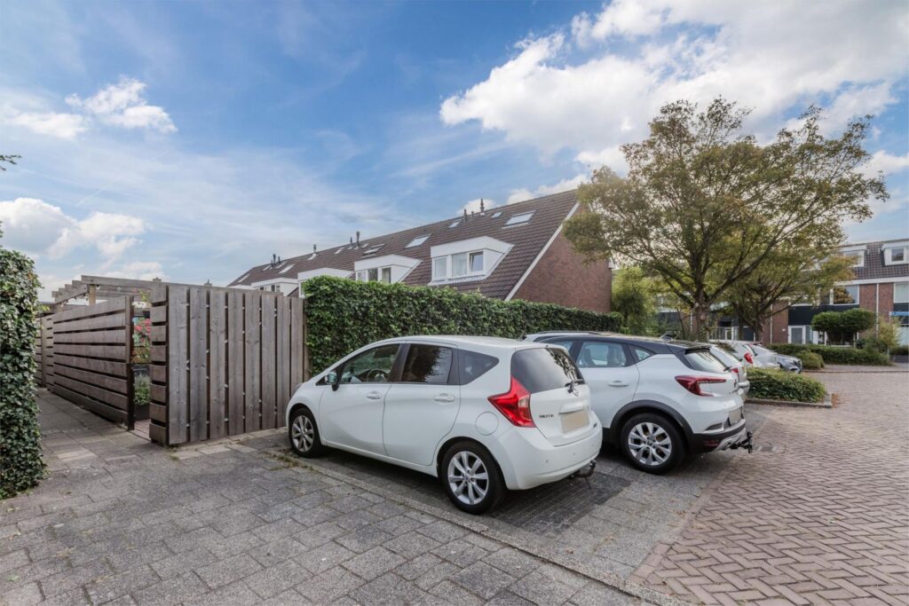 Titus Brandsmastraat 12