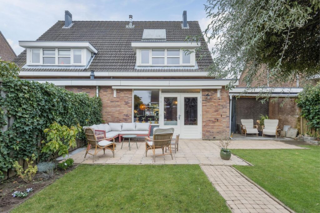 J.H. Derksenstraat 12