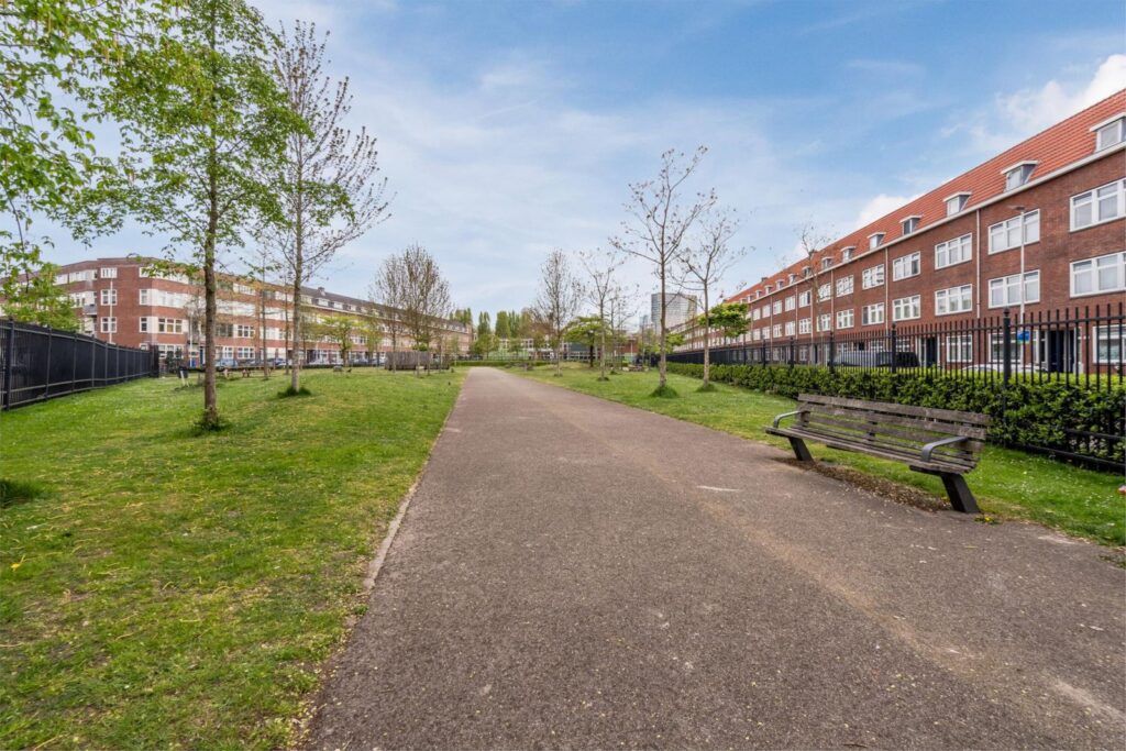 Dordtselaan 81B