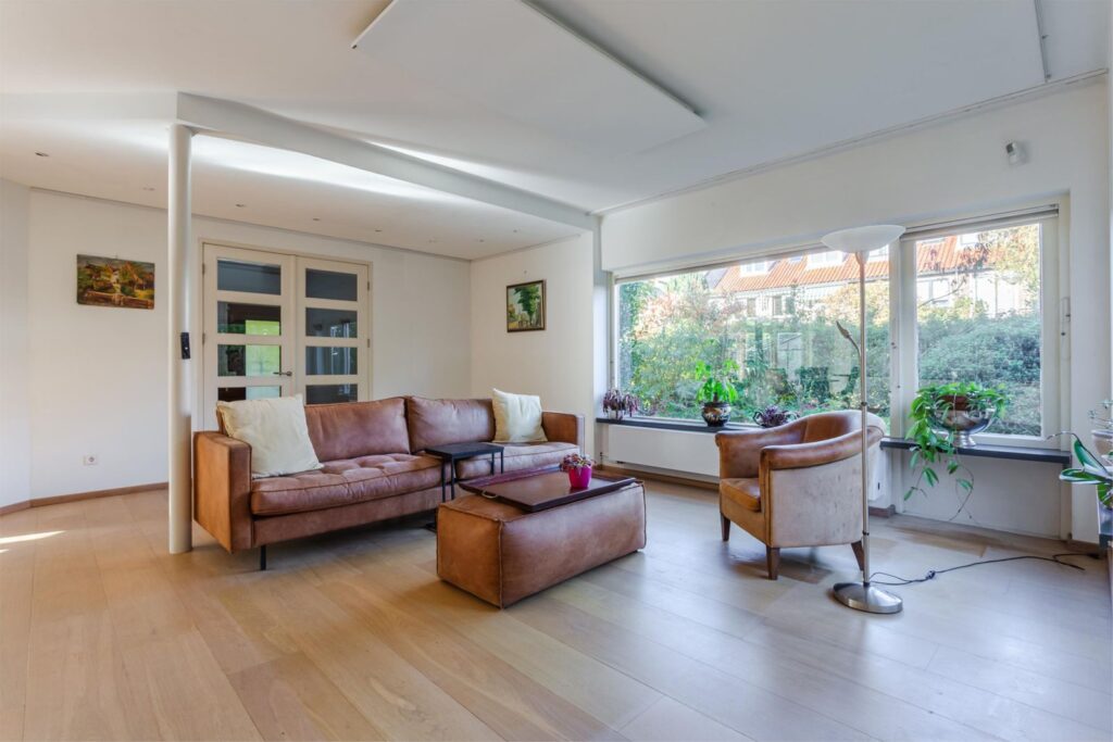 Albertine Agneslaan 8