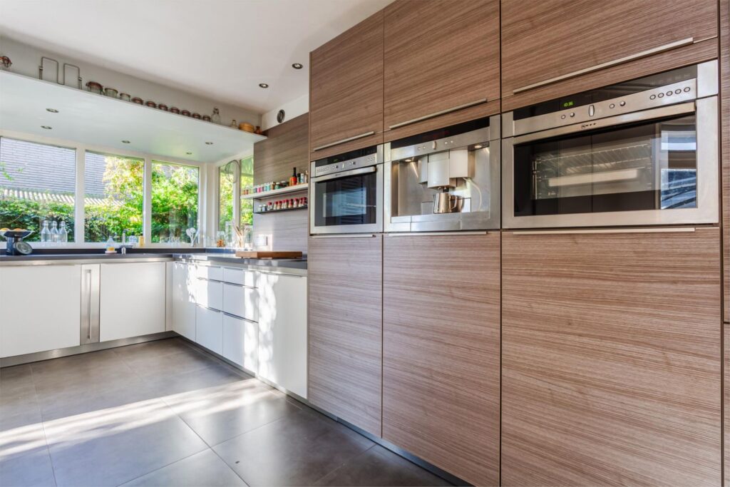 Albertine Agneslaan 8