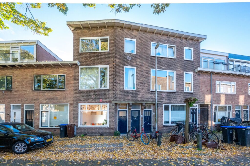 Jodocus van Lodensteinstraat 13