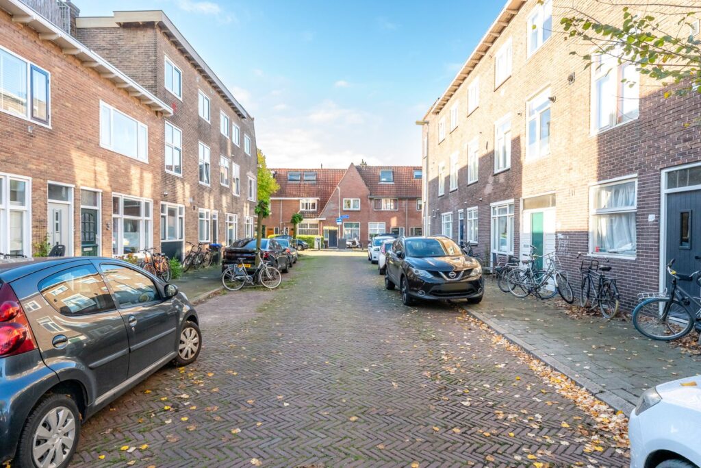 Jodocus van Lodensteinstraat 13