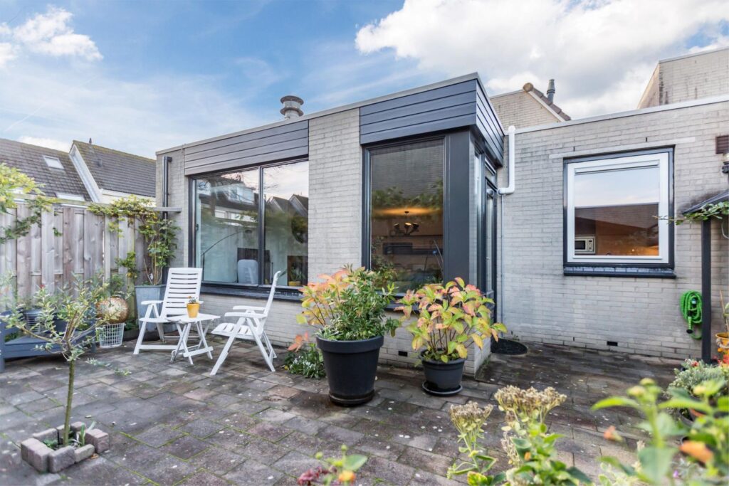 Lelietje-van-Dalenstraat 2