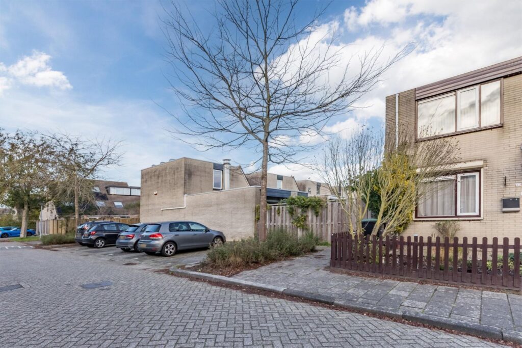 Lelietje-van-Dalenstraat 2