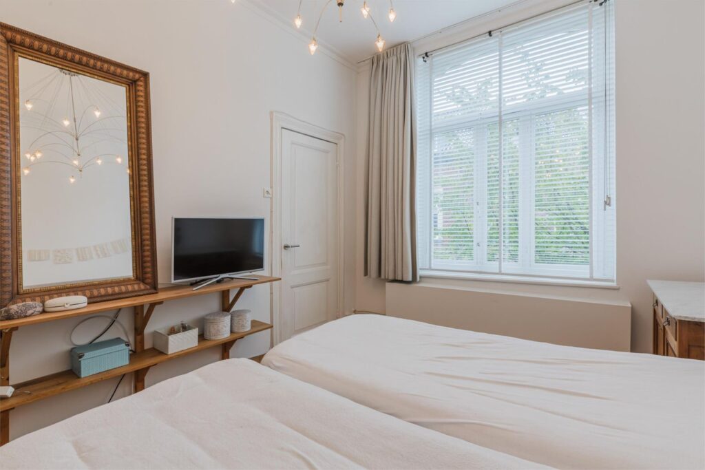 Sint Pieterstraat 14