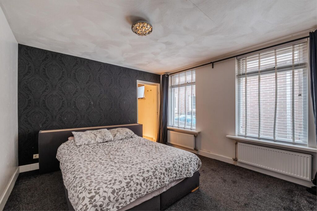 H.J. Kniggestraat 43