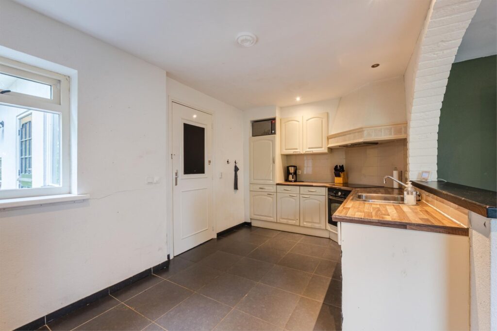 H.J. Kniggestraat 43