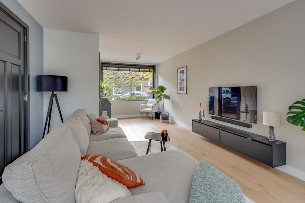 Burgemeester Egginkstraat 28