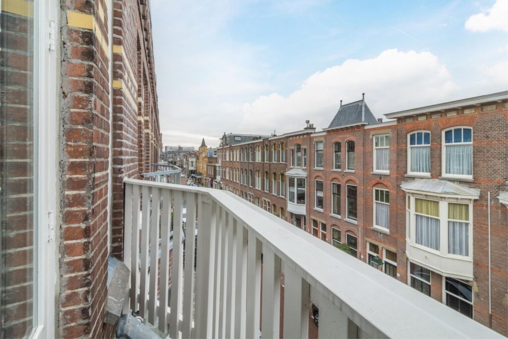 Van Beuningenstraat 69