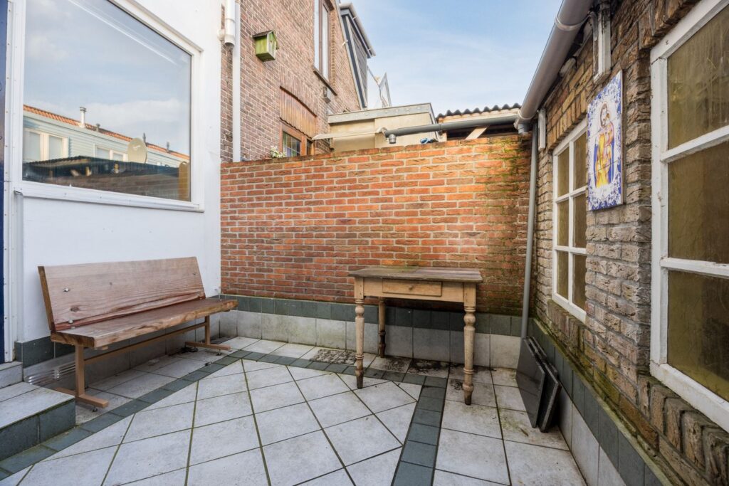 Zwijndrechtsestraat 18