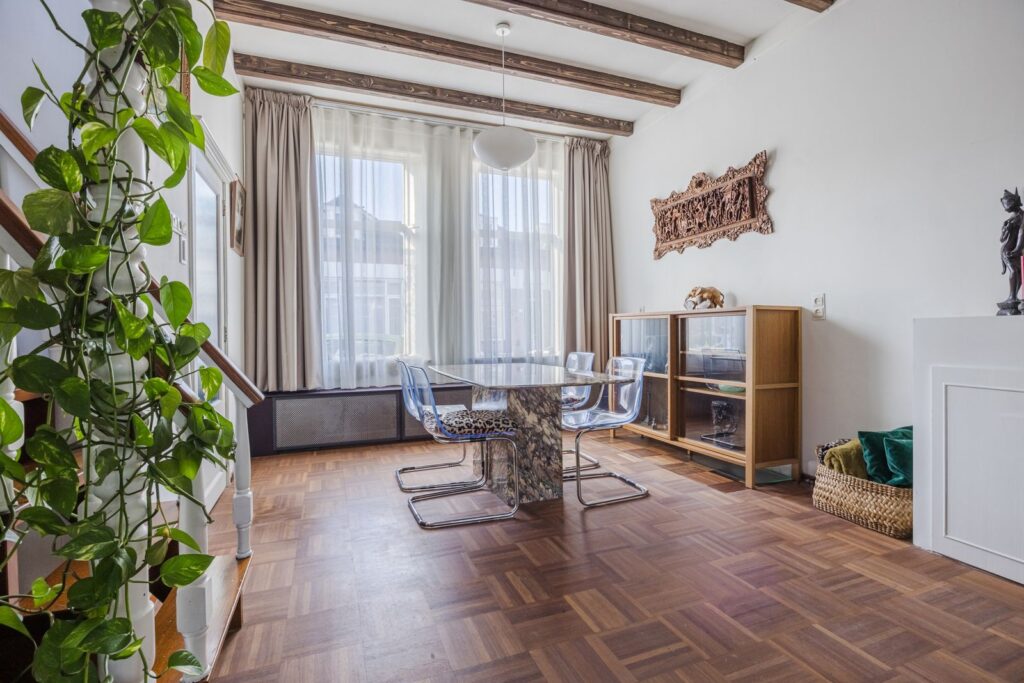 Zwijndrechtsestraat 18