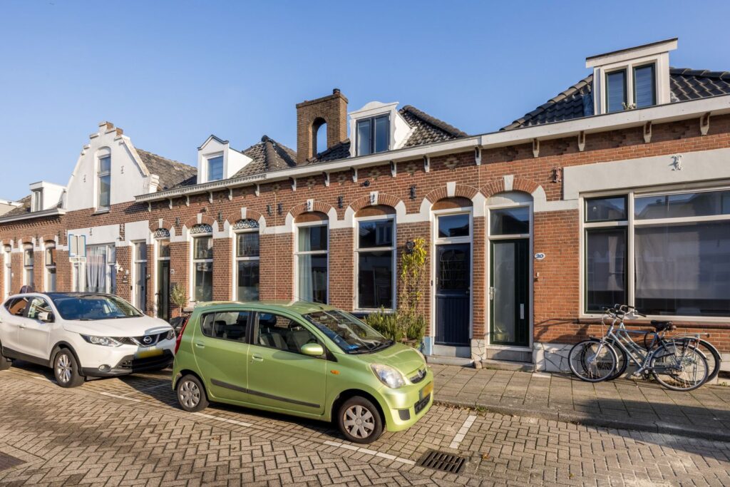 Zwijndrechtsestraat 18